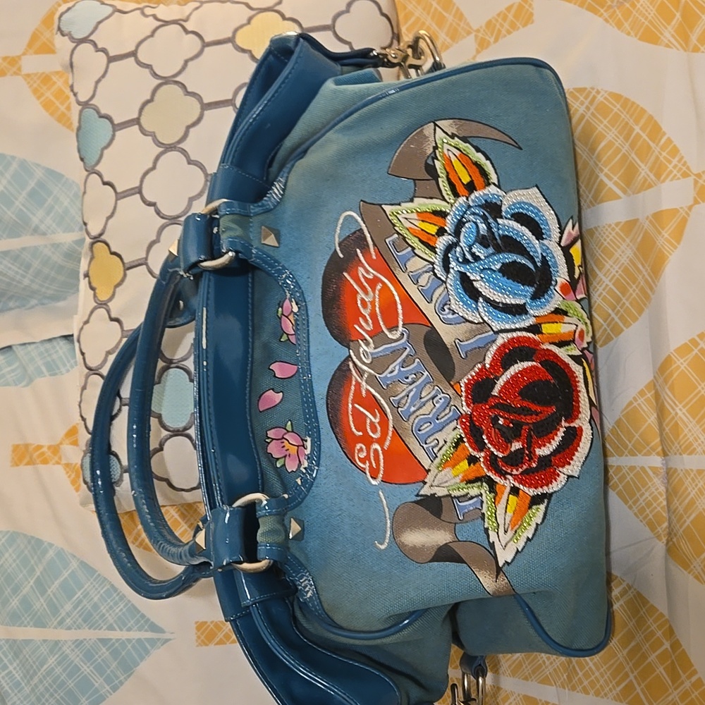 Ed hardy bag